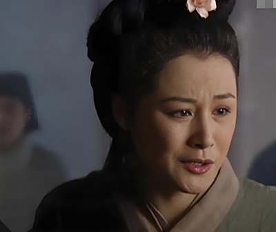 《水浒传》中饰演金翠莲